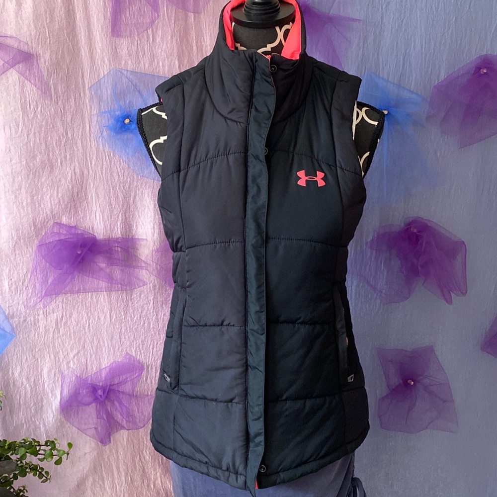 Under armour vest size S